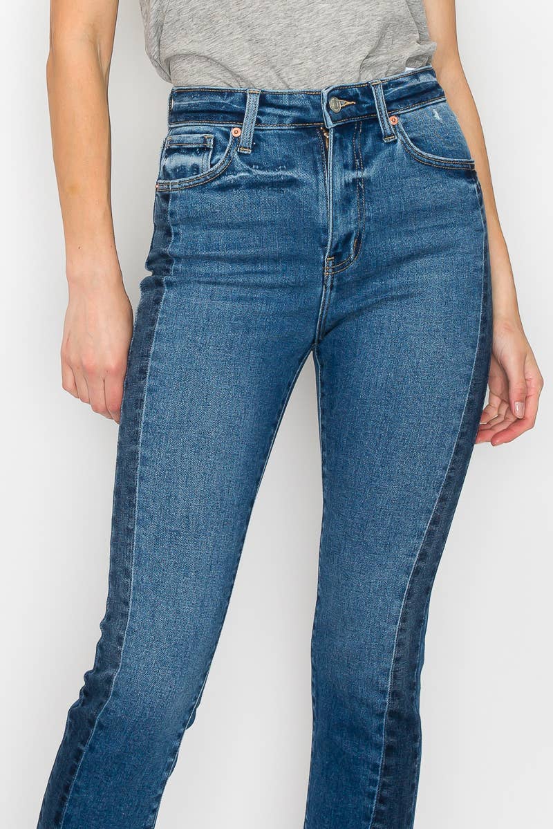 ‘She’s baaackk Side Detail Jean’ HIGH RISE SLIM STRAIGHT