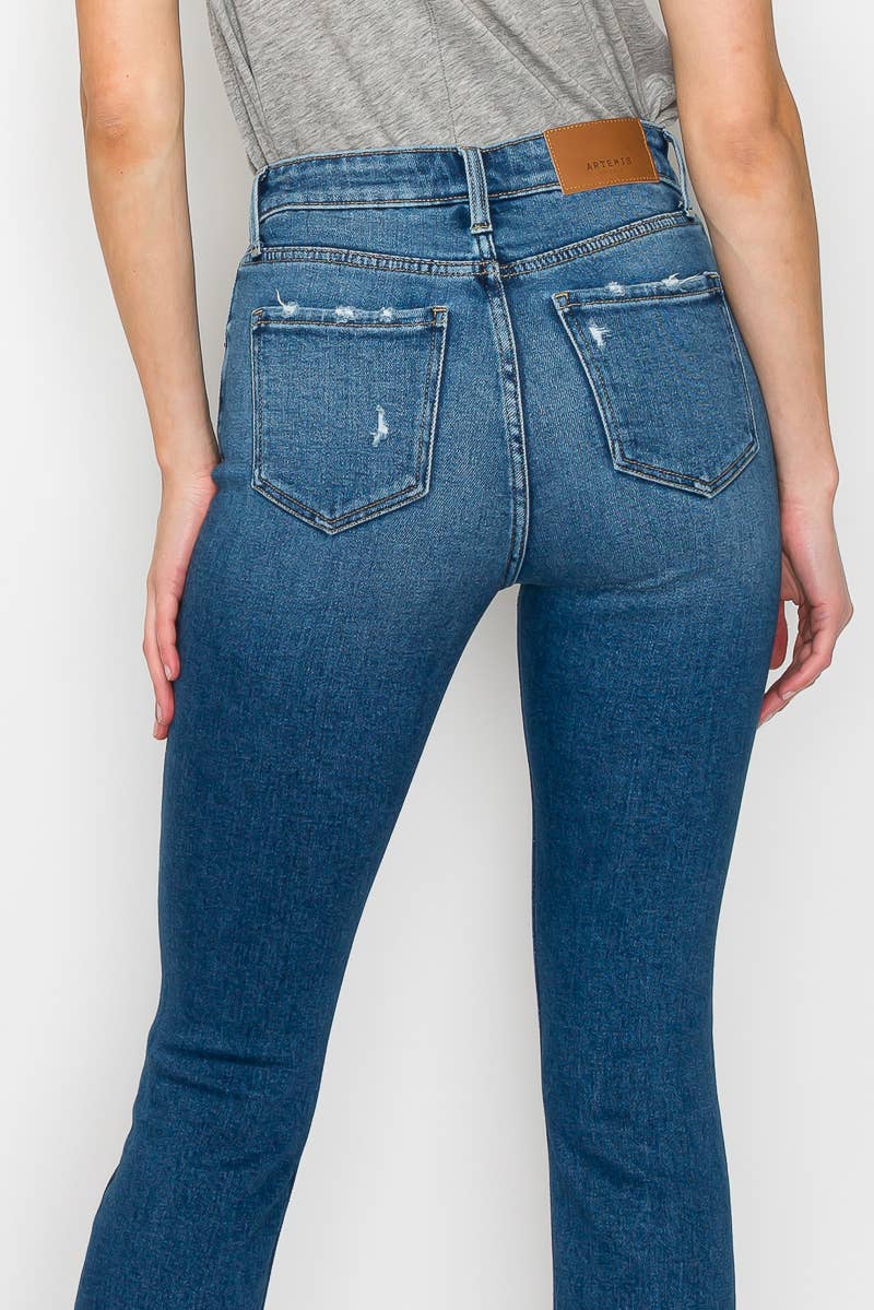 ‘She’s baaackk Side Detail Jean’ HIGH RISE SLIM STRAIGHT